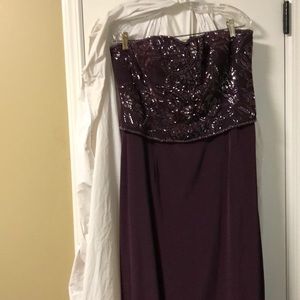 Gown/dress for wedding